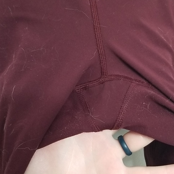 Lululemon Ladies Size 10 Leggings - Picture 4 of 10